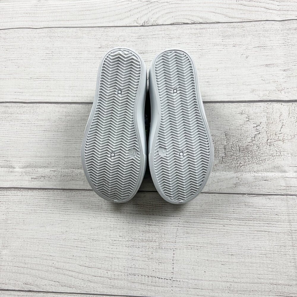 Star Wars Mandalorian Grogu Slip On Sneakers - Picture 7 of 7